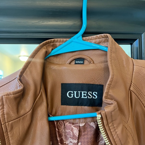 GUESS size medium jacket - Picture 4 of 5